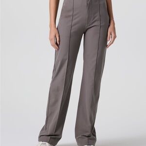 Vuori Meta Wideleg Pants - Short M Chia